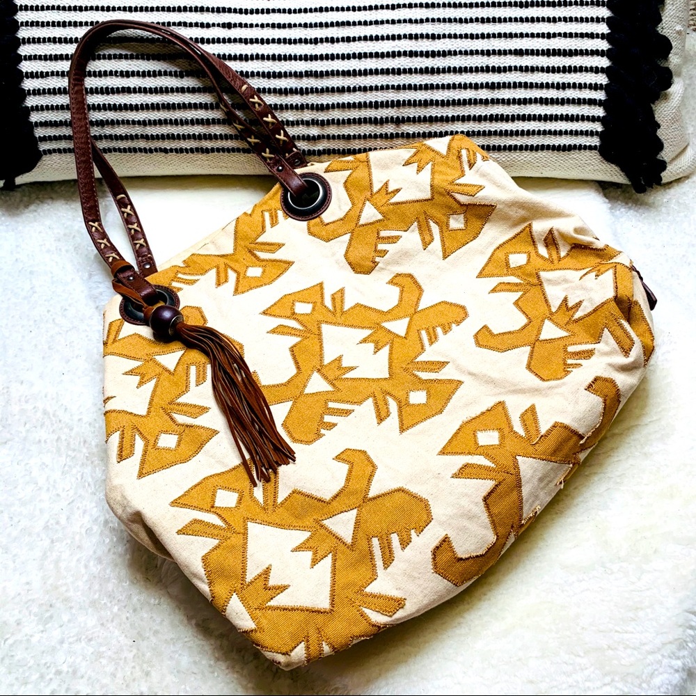 Lucky Brand Aztec Pattern White Brown Shoulder Bag